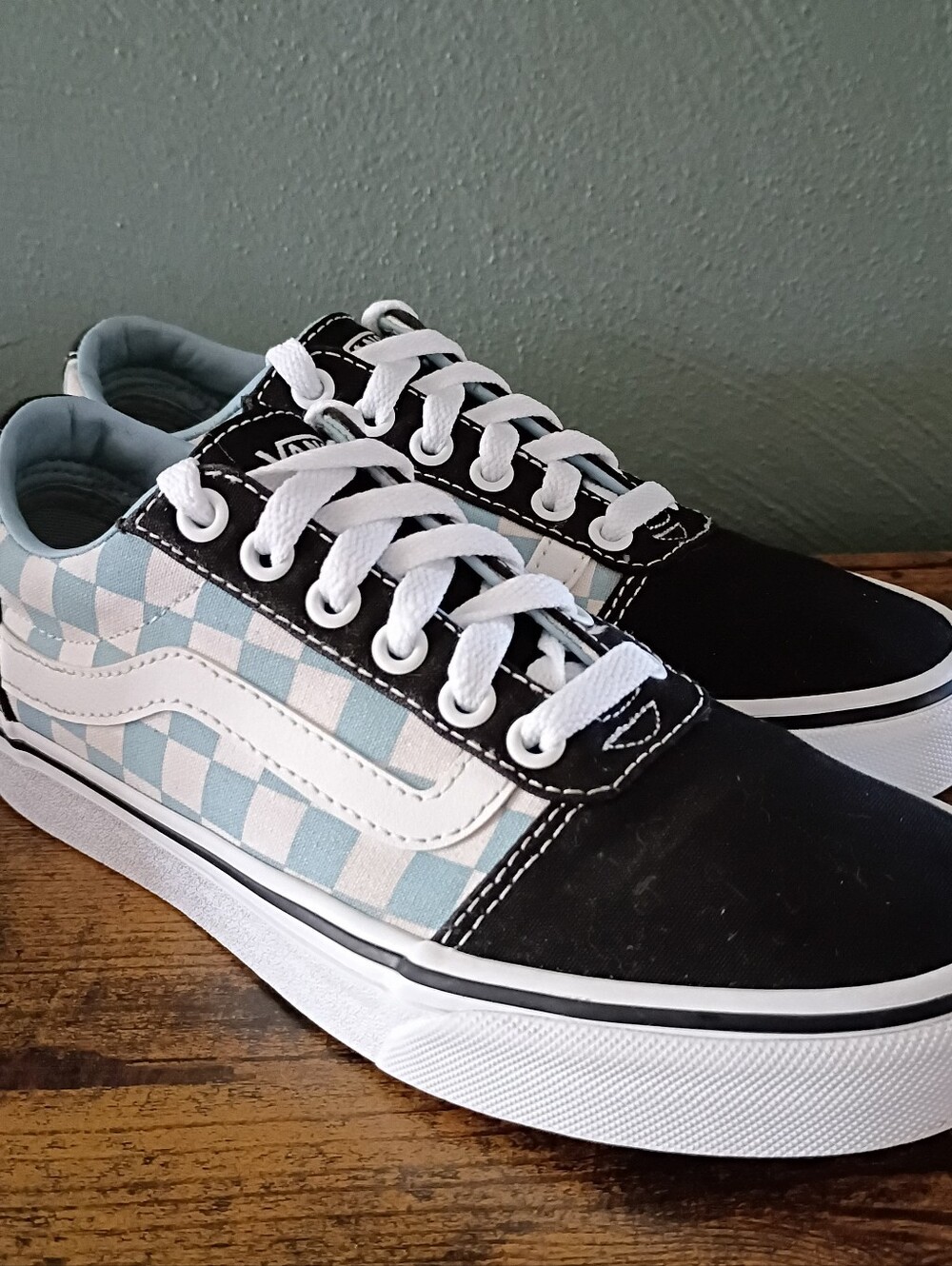 Vans Old Skool Skate Shoes Women's 6.5 Blue White Black Checked Sneakers